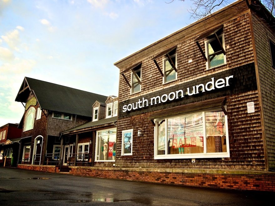 South Moon Under South Moon Under