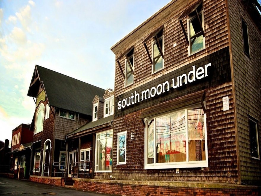 South Moon Under South Moon Under