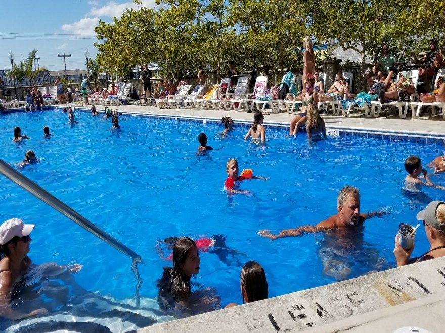 Caribbean Pool Bar Caribbean Pool Bar