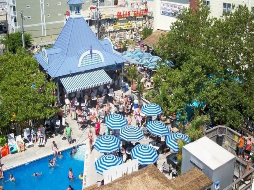 Caribbean Pool Bar Caribbean Pool Bar